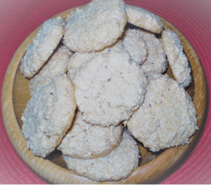 Biscuits noix de coco cannelle en vente à l'Auberge Boulangerie de Saint Jean à Serverette